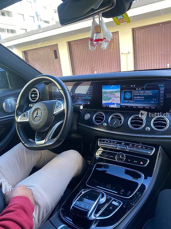 Mercedes-Benz E-Klasse W213 E 220 d AMG Line 4matic Mercedes-Benz Mercedes-Benz E-Klasse W213 E 220 d AMG Line 4matic
