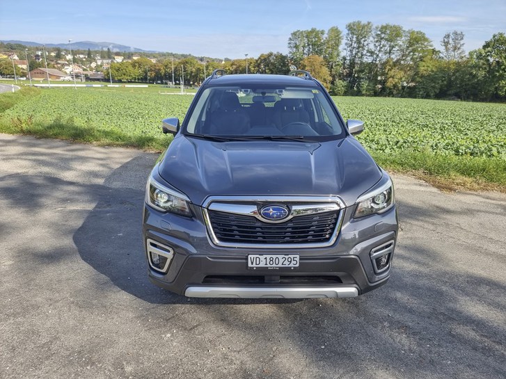Subaru Forester Station 2.0i e-Boxer Swiss Plus Subaru Subaru Forester Station 2.0i e-Boxer Swiss Plus