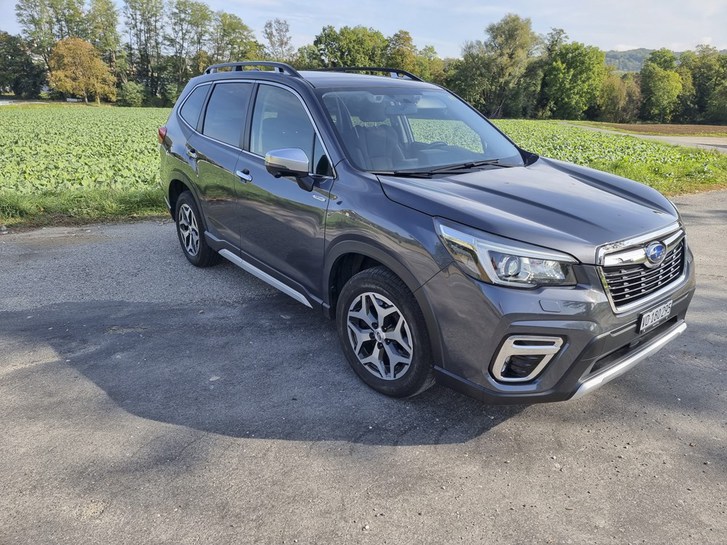 Subaru Forester Station 2.0i e-Boxer Swiss Plus Subaru Subaru Forester Station 2.0i e-Boxer Swiss Plus