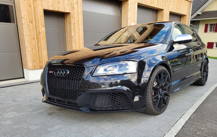 Audi RS3 Sportback 2.5 T FSI quattro S-Tronic