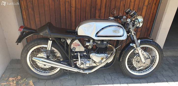 Triumph Triton 650