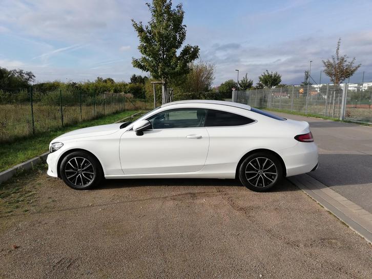 Mercedes-Benz C-Klasse C205 Coupé C 180