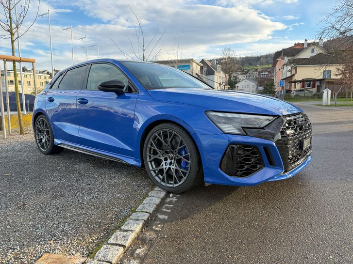 Audi RS3 Sportback 2.5 TFSI performance quattro S-Tronic