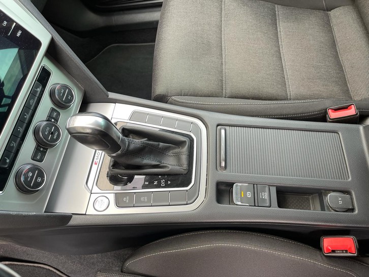 VW Passat Variant 2.0 TDI 190 SCR Comfl.DSG 4m