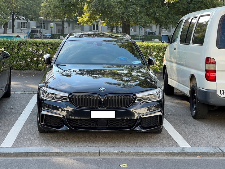 BMW 5er Reihe G31 Touring M550d xDrive SAG