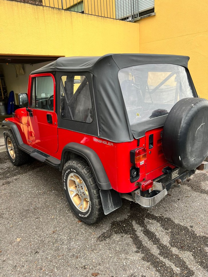 Jeep Wrangler 4.0 Laredo