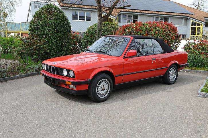 BMW E30 Cabriolet 320i - Gepflegt & Verhandelbar BMW BMW E30 Cabriolet 320i