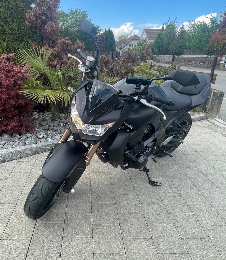 KAWASAKI Z 750 R ABS Akropovic