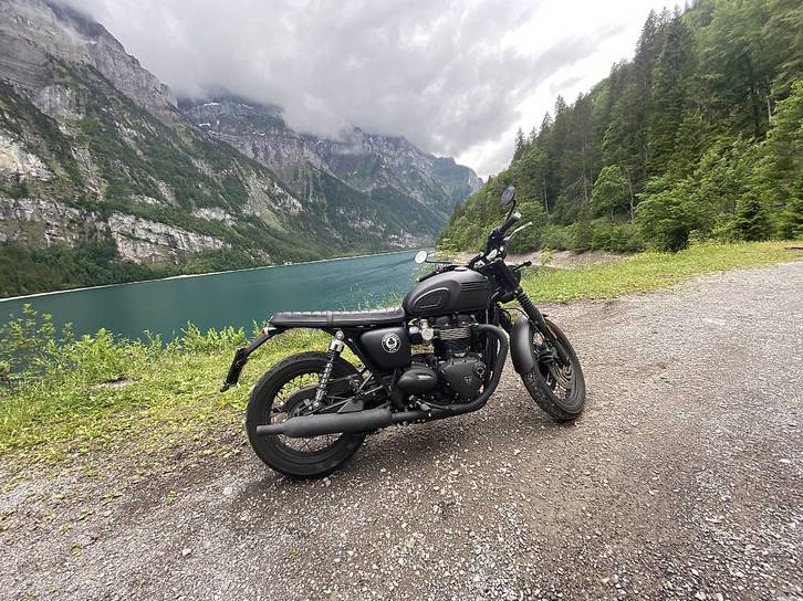 Triumph Bonneville T120 ACE - Limitierte Motorrad-Ikone TRIUMPH TRIUMPH Bonneville T120 ACE (Limited Editon)