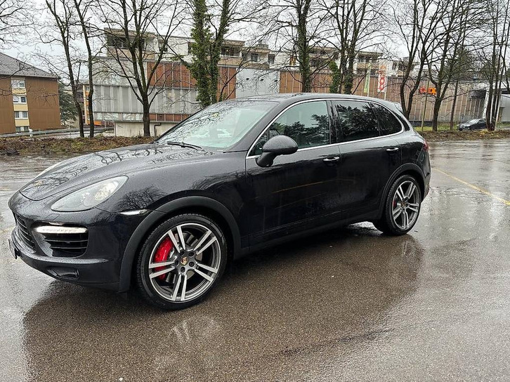 Porsche Cayenne Turbo V8 mit Top-Ausstattung, 2013 Porsche Porsche Cayenne 4.8 V8 Turbo TipT