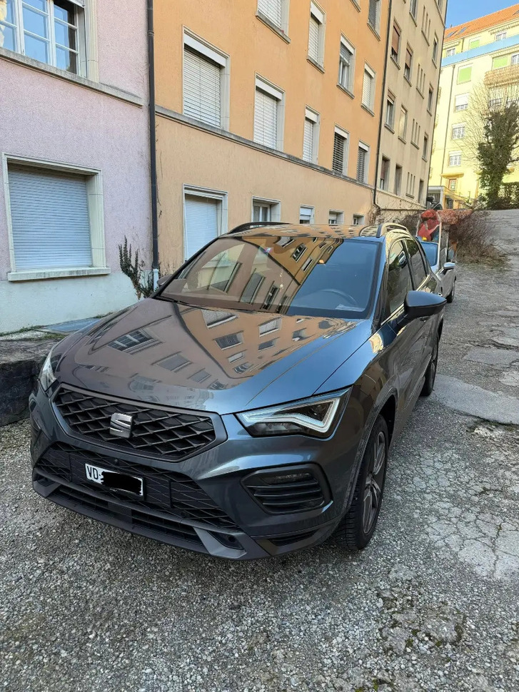 SEAT Ateca 1.5 TSI FR DSG - Top Ausstattung SEAT SEAT Ateca 1.5 TSI Hola FR DSG
