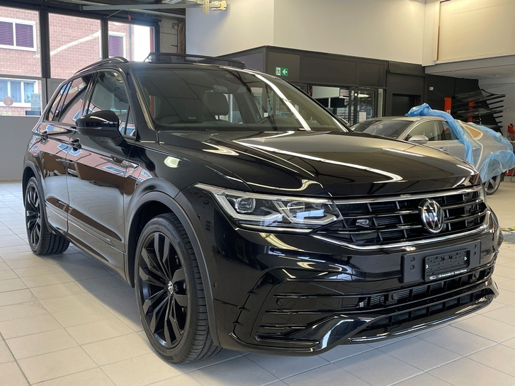 VW Tiguan 2.0 TDI R-Line mit Top-Ausstattung VW VW Tiguan 2.0 TDI SCR R-Line DSG