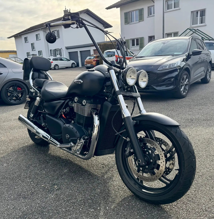 Triumph Thunderbird Storm 1700 ABS zu verkaufen TRIUMPH TRIUMPH Thunderbird Storm 1700 ABS