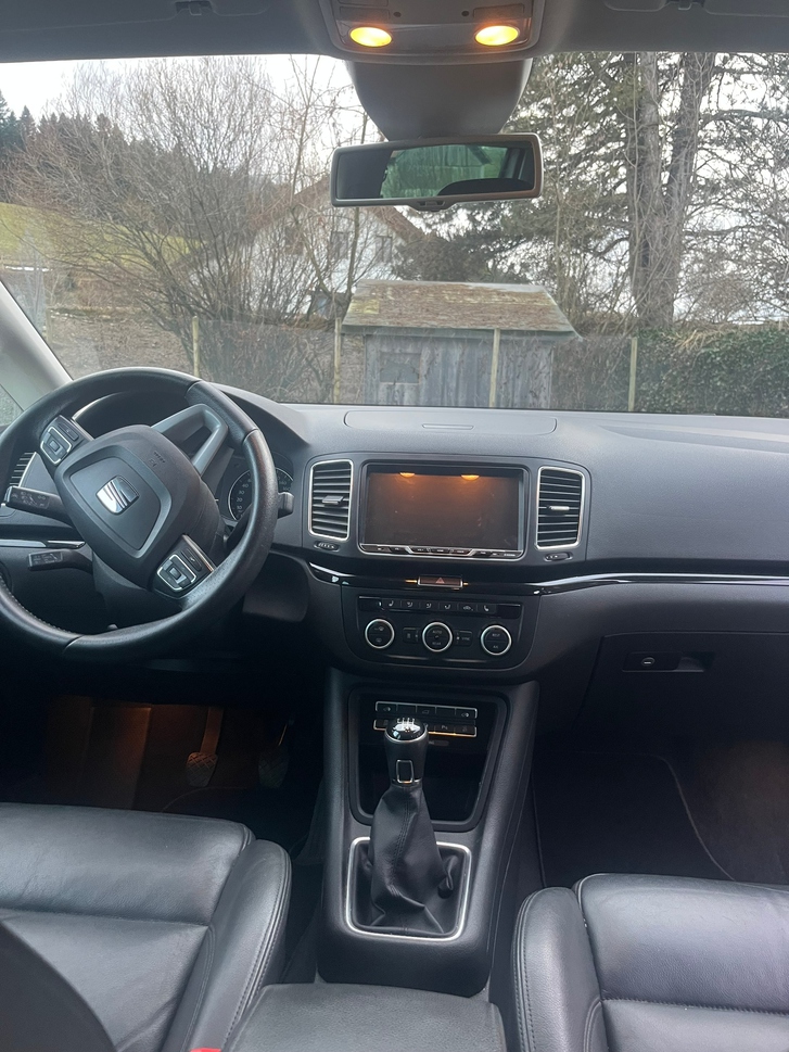 SEAT Alhambra 4x4 TDI 140 Style Viva zu verkaufen SEAT SEAT Alhambra 2.0 TDI 140 Style Viva 4x4 S/S