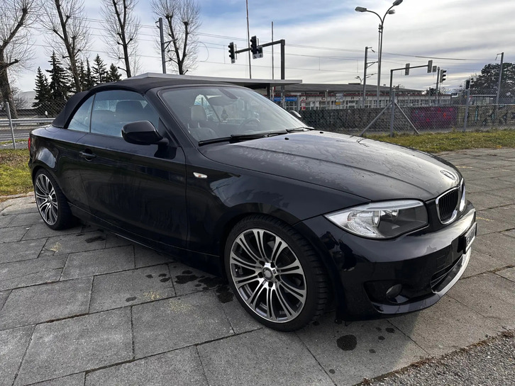 BMW 118i Cabrio E88, Winterreifen, exzellenter Zustand BMW BMW 1er Reihe E88 Cabrio 118i