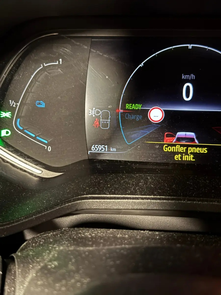 Renault Clio 1.6 E-Tech Intens | Top Ausstattung Renault Renault Clio 1.6 E-Tech Intens