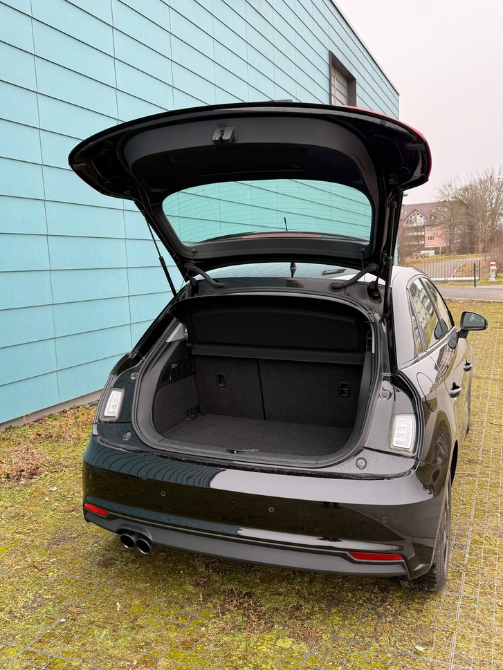 Audi A1 Sportback 1.4 TFSI - S-Line, Top Zustand Audi Audi A1 Sportback 1.4 TFSI COD Sport