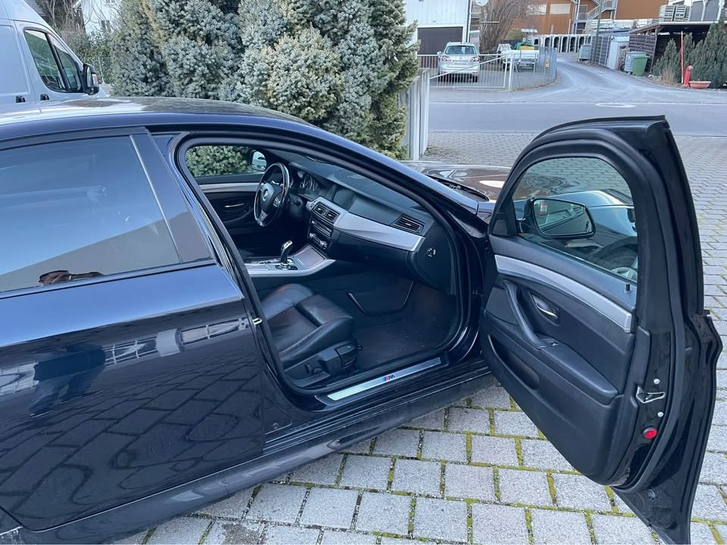 BMW 5er 535d xDrive M-Packet zu verkaufen BMW BMW 5er Reihe F10 535d xDrive SAG