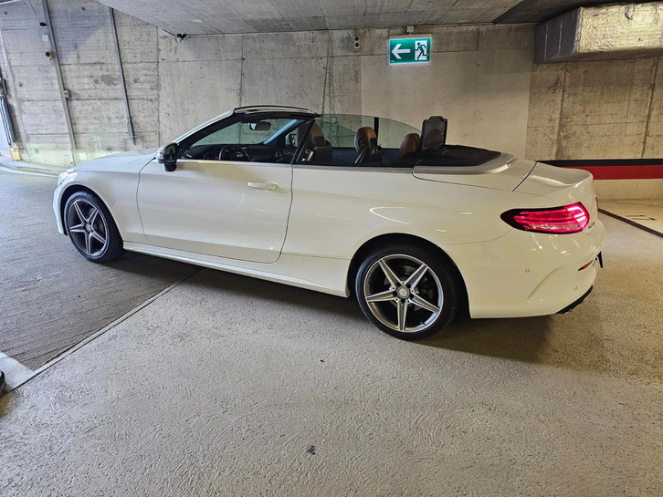 Mercedes-Benz C-Klasse Cabriolet - Luxus & Leistung Mercedes-Benz Mercedes-Benz C-Klasse A205 Cabriolet C 200 AMG Line 4matic