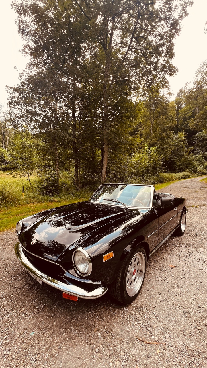 Fiat 124 Spider - Eleganter Roadster in top Zustand Fiat Fiat 124 Spider