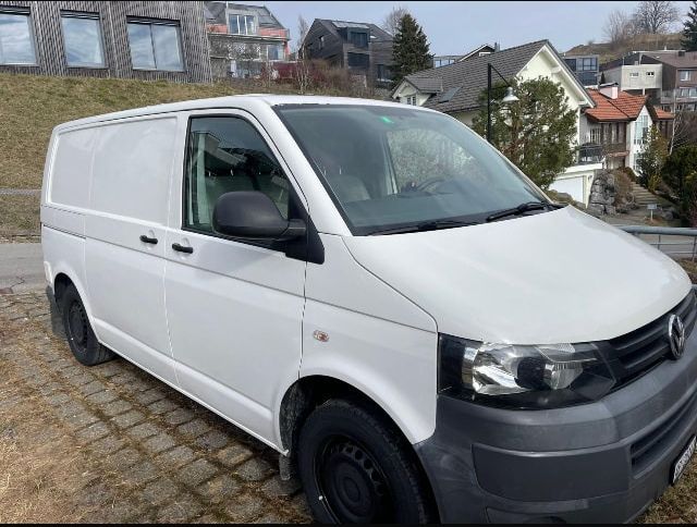 VW T5 2.0 TDI Camper Van | Voll ausgestattet VW VW T5 2.0 TDI Transporter Camper