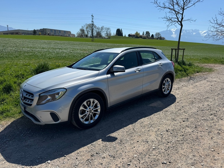 Mercedes-Benz GLA 250 4Matic, Top-Ausstattung, CH 2025 Mercedes-Benz Mercedes-Benz GLA-Klasse X156 GLA 250 4m