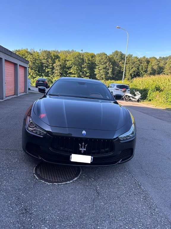Maserati Ghibli 3.0 V6 Novitec Tridenti, Top-Ausstattung MASERATI MASERATI Ghibli 3.0 V6 Novitec Tridenti
