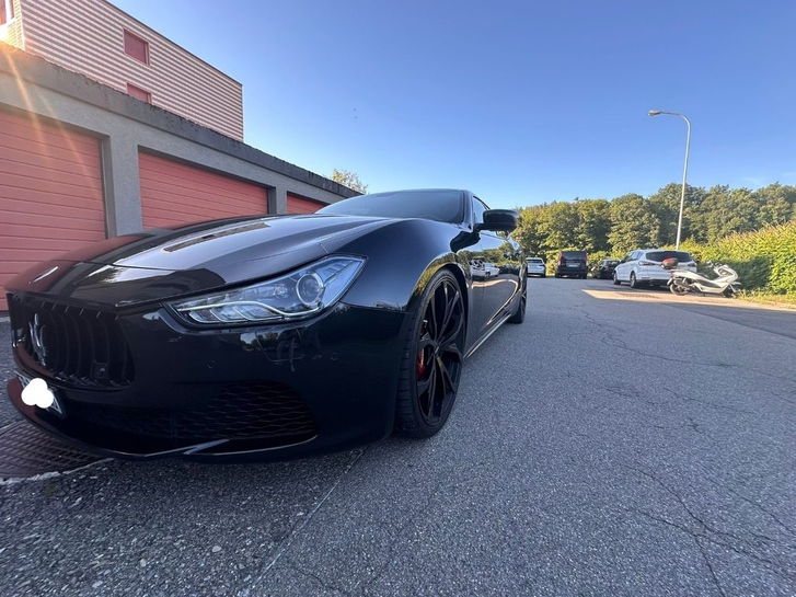 Maserati Ghibli 3.0 V6 Novitec Tridenti, Top-Ausstattung MASERATI MASERATI Ghibli 3.0 V6 Novitec Tridenti