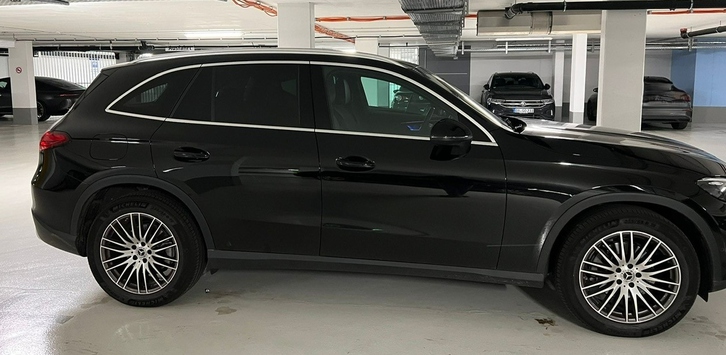 Mercedes-Benz GLC 200 Avantgarde 4MATIC - Fast Neu Mercedes-Benz Mercedes-Benz GLC-Klasse X254 GLC 200 Avantgarde 4matic