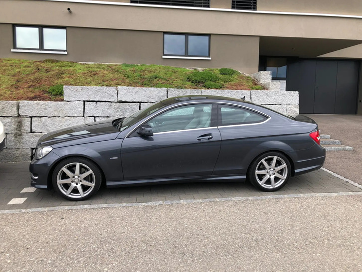Mercedes-Benz C 350 Coupé V6, top Zustand, viel Ausstattung Mercedes-Benz Mercedes-Benz C-Klasse C204 Coupé C 350 V6 BlueEF