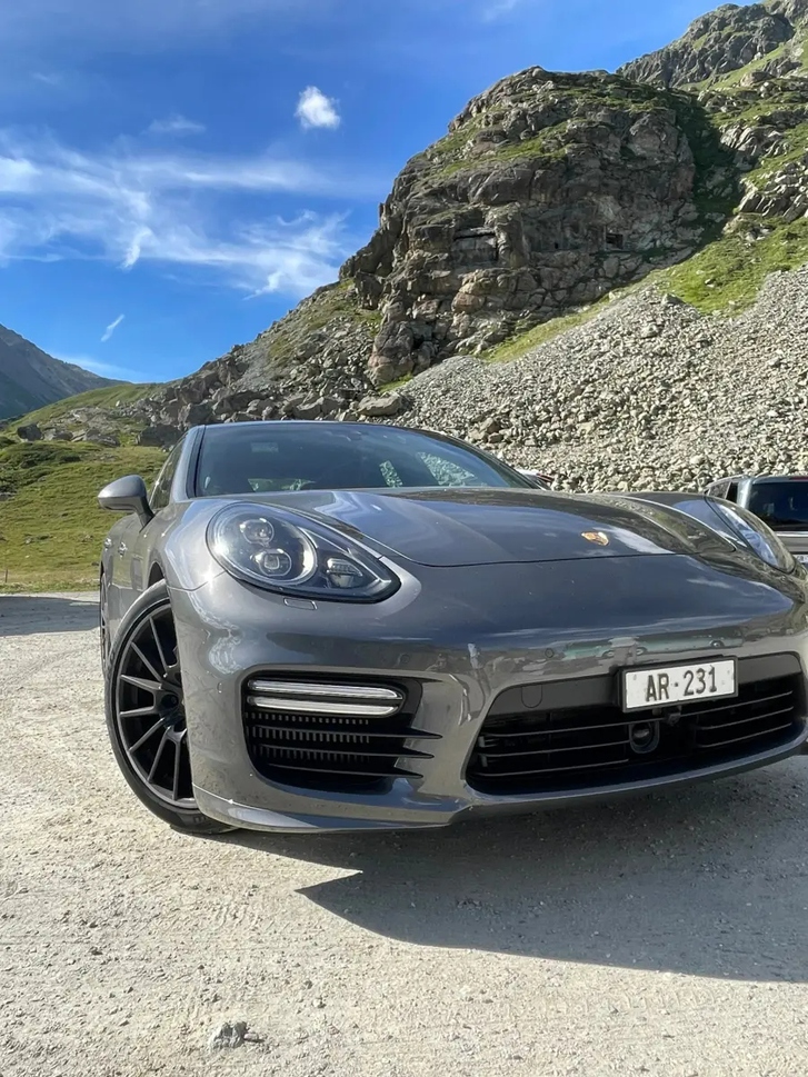 Porsche Panamera 4.8 V8 Turbo S - Luxuriöser Gebrauchter Porsche Porsche Panamera 4.8 V8 Turbo S PDK