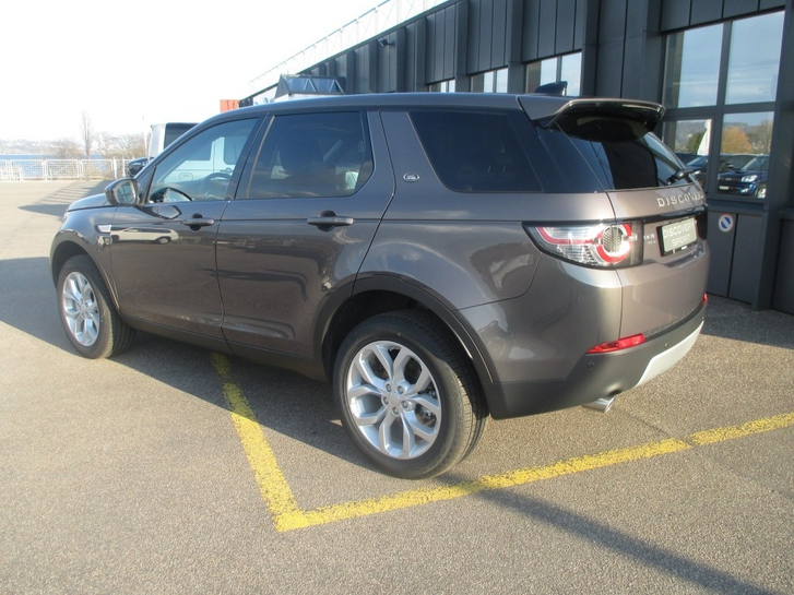 Land Rover Discovery Sport 2.0 TD4 180 HSE, 7-Sitzer Land Rover Land Rover Discovery Sport 2.0 TD4 180 HSE