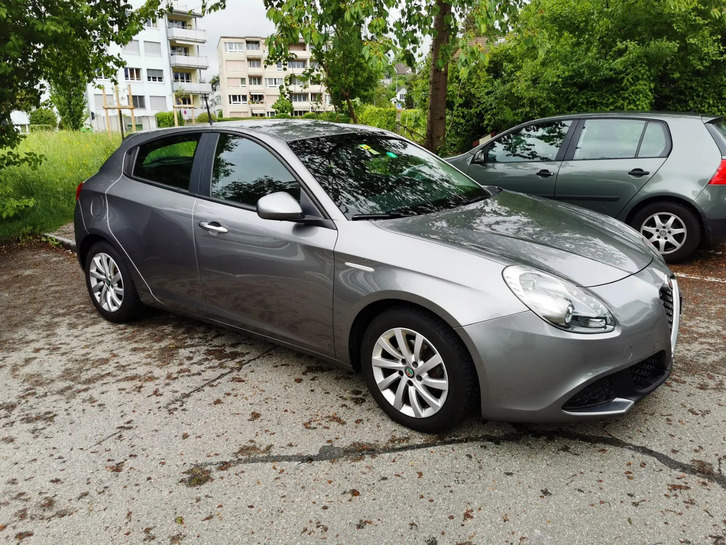 Alfa Romeo Giulietta 1.4 TB â?? Sportlicher FahrspaÃ? Alfa Romeo Alfa Romeo Giulietta 1.4 TB
