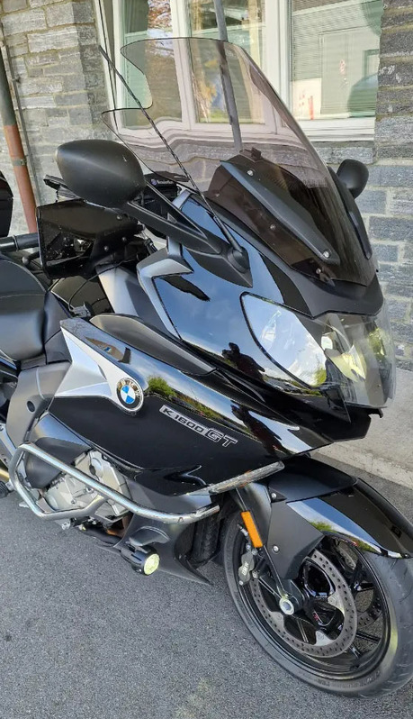 Luxurise BMW K 1600 GT mit Top-Ausstattung BMW BMW K 1600 GT