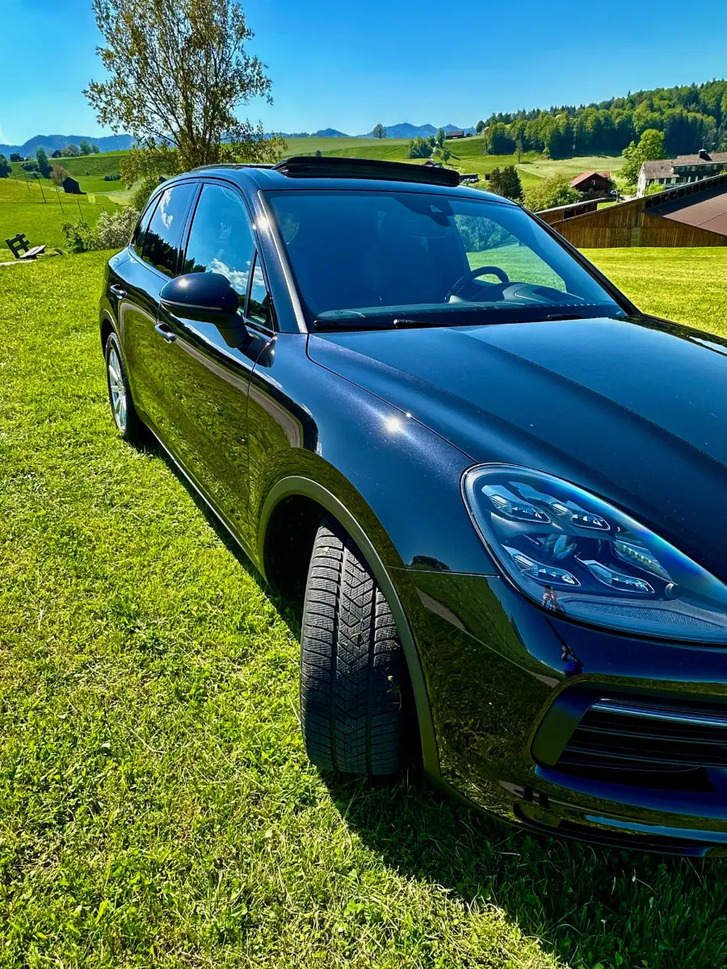 Porsche Cayenne E-Hybrid: Luxuriös, Sparsam, Innovativ Porsche Porsche Cayenne 3.0 V6 E-Hybrid