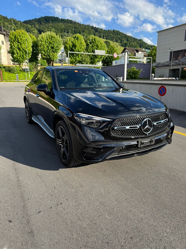 Mercedes-Benz GLC 400 e Coupé - Luxus und Leistung Mercedes-Benz Mercedes-Benz GLC-Klasse C254 Coupé GLC 400 e Avantgarde 4matic