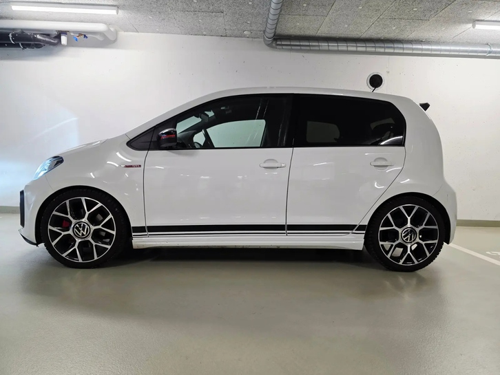 Sportlicher VW Up GTI 2021 mit Top-Ausstattung VW VW Up 1.0 TSI 115 GTI