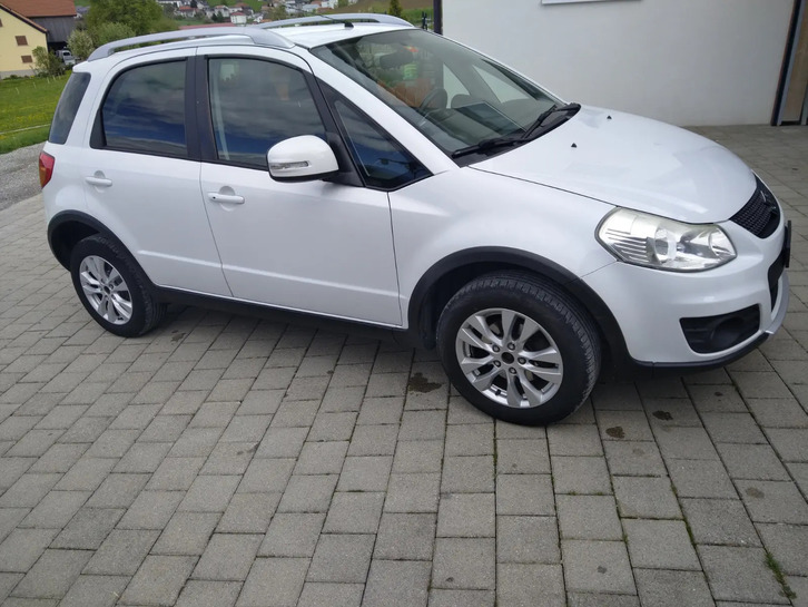 Suzuki SX4 1.6 16V GL 4WD