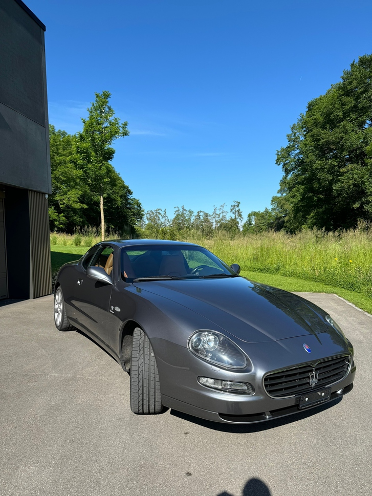 Maserati Coupé 4.2 V8 GT - Luxuriös und kraftvoll Maserati Maserati Coupé 4.2 V8 GT
