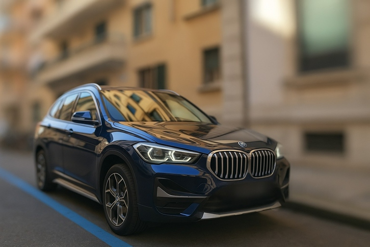BMW X1 F48 20i xDrive - Top Ausstattung BMW BMW X1 F48 20i xDrive SAG