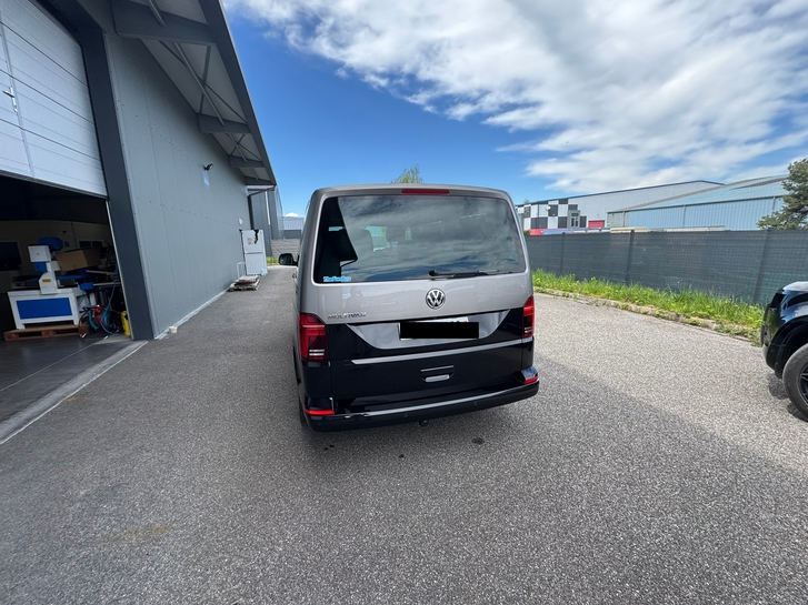 VW T6.1 Multivan 2.0 TDI DSG 4Motion im Top-Zustand VW VW T6.1 Multivan 2.0 TDI DSG 4 Motion