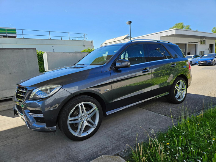 Mercedes-Benz ML 350 CDI BlueTec: Luxus-SUV in Top Zustand Mercedes-Benz Mercedes-Benz M-Klasse W166 ML 350 CDI BlueTec