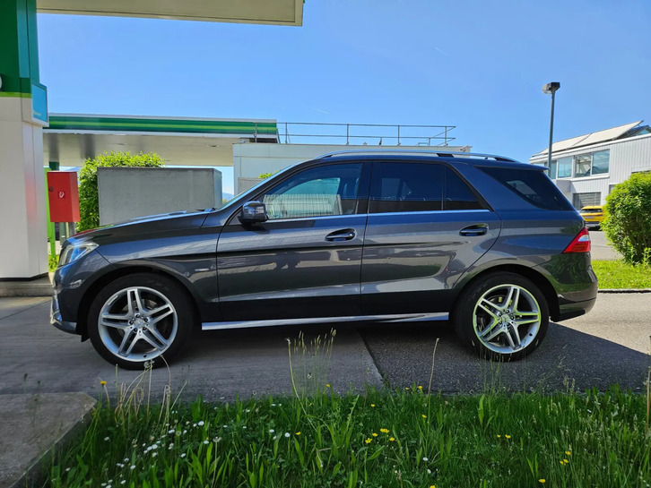Mercedes-Benz ML 350 CDI BlueTec: Luxus-SUV in Top Zustand Mercedes-Benz Mercedes-Benz M-Klasse W166 ML 350 CDI BlueTec