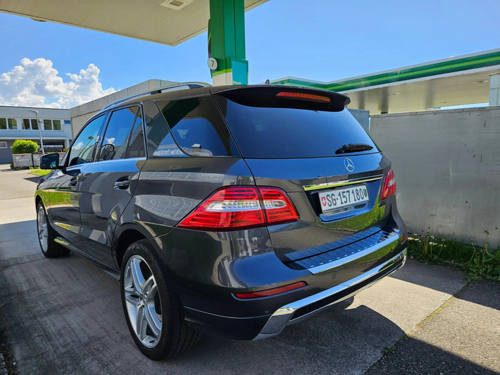 Mercedes-Benz ML 350 CDI BlueTec: Luxus-SUV in Top Zustand Mercedes-Benz Mercedes-Benz M-Klasse W166 ML 350 CDI BlueTec