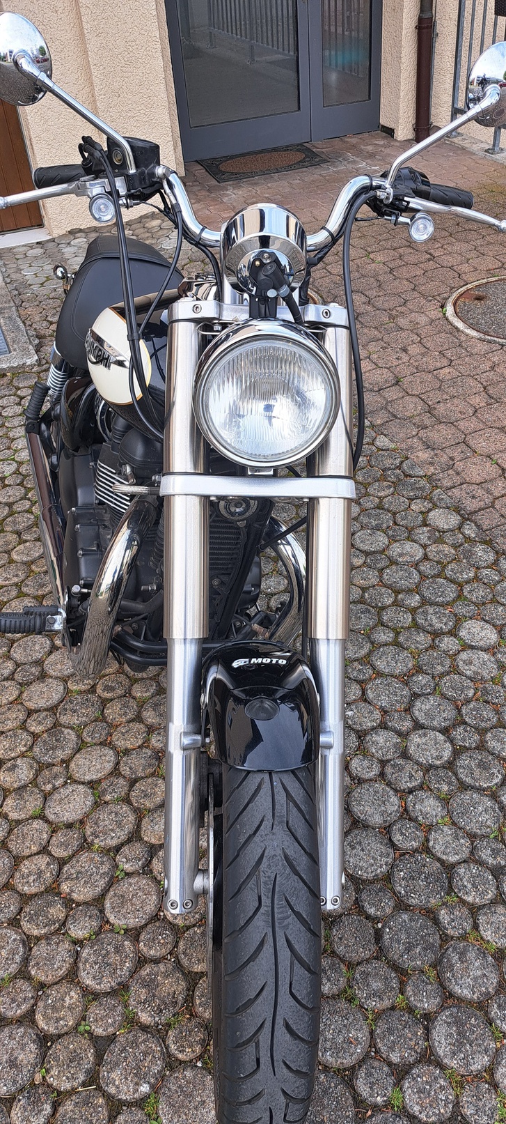 Triumph Speedmaster 900: Stilvoller Chopper in Top-Zustand TRIUMPH TRIUMPH Speedmaster 900