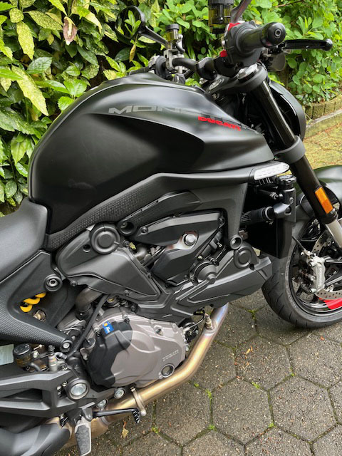Ducati Monster 937 kaufen - Top Zustand in 2025 DUCATI DUCATI Monster + 937