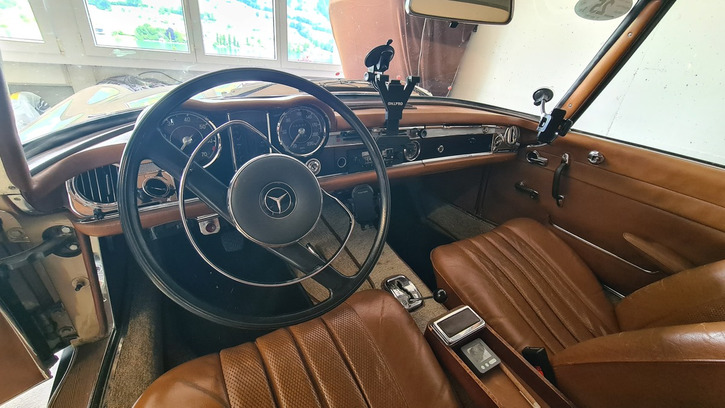 Mercedes-Benz 250SL Pagode Klassiker kaufen MERCEDES-BENZ MERCEDES-BENZ 250SL (Pagode)