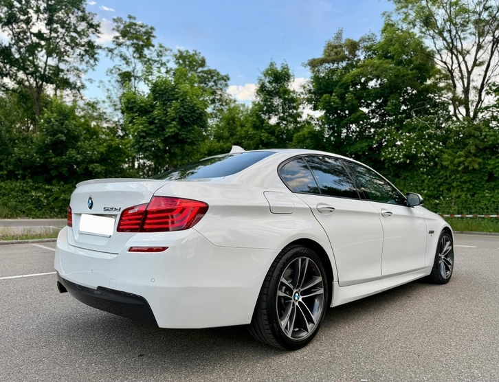 Top gepflegter BMW 520d F10 M-Paket zu verkaufen BMW BMW 5er Reihe F10 520d SAG