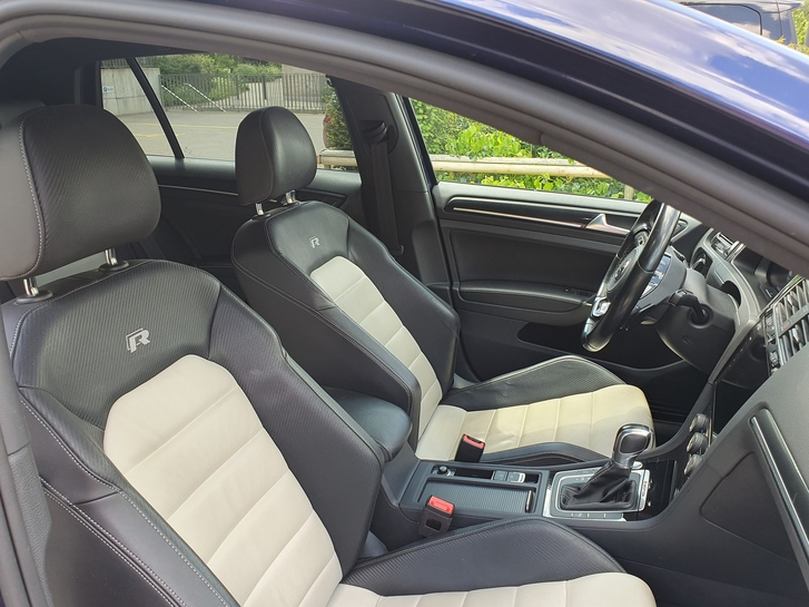 VW Golf R 2.0 TSI 310 PS DSG 4motion zu verkaufen VW VW Golf VII 2.0 TSI R 310 DSG 4motion