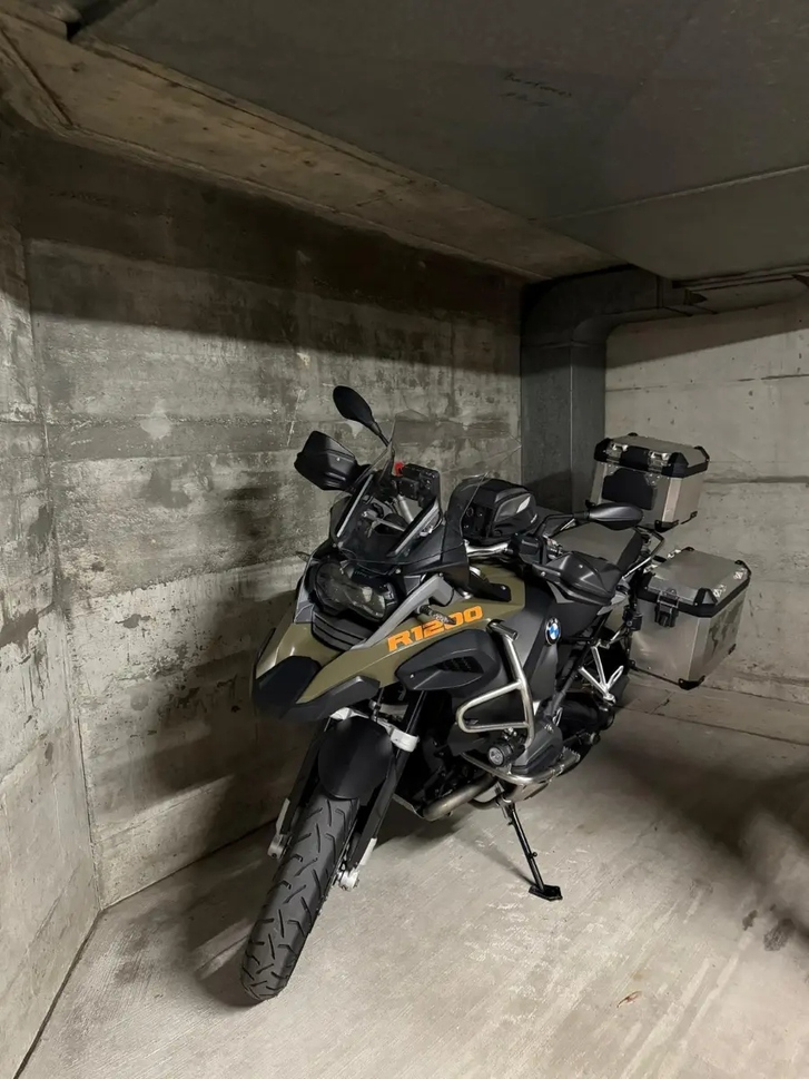 BMW R 1200 GS Adventure - ABS & Top Ausstattung BMW BMW R 1200 GS Adventure ABS